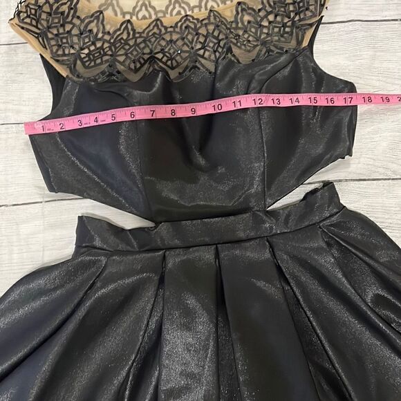 Sherri Hill Black Short Dress A-Line Cut-Outs Illusion Neck Lace sz 6 READ HOCO - Picture 7 of 13